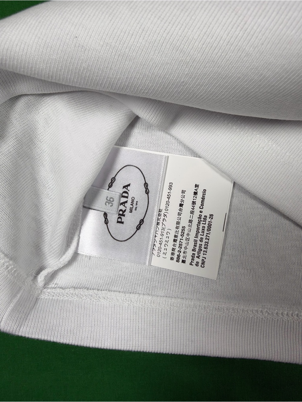 Prada Women’s White Jersey Cropped Tank Top Triangle Logo Size IT 36 US 0 XSmall - Picture 5 of 7